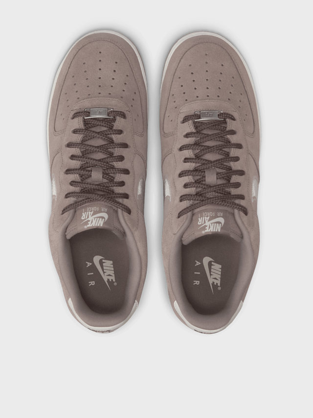 Nike, Air Force 1`07 LV8, brązowy, Obraz 6 z 8